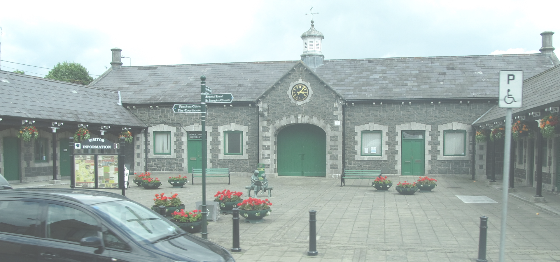 <b>Carrickmacross, County Monaghan, The Province of Ulster, Ireland</b>